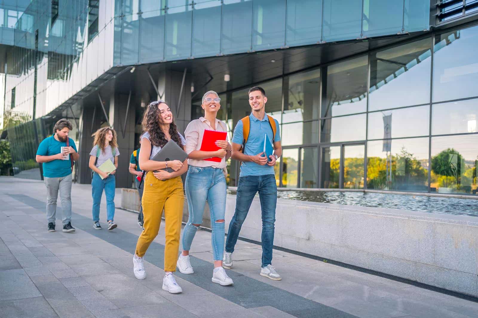 üniversite öğrencileri için yaz tatili eşya depolama rehberi